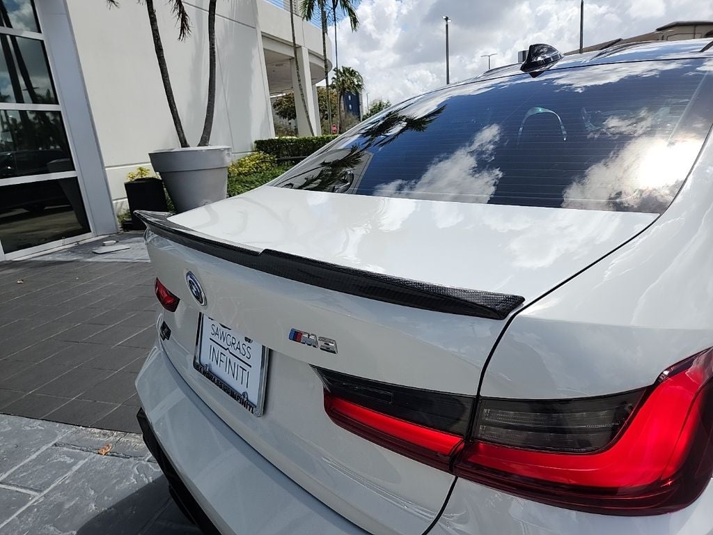 2022 BMW M3 Base Carbon Fiber Buckets