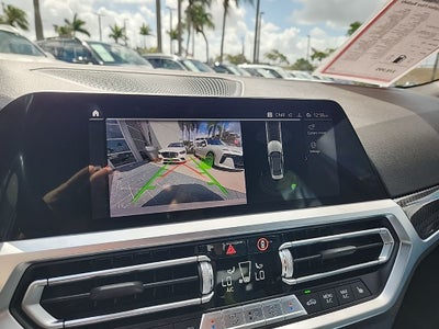 2022 BMW M3 Base Carbon Fiber Buckets