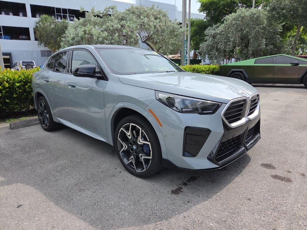 2025 BMW X2 M35i
