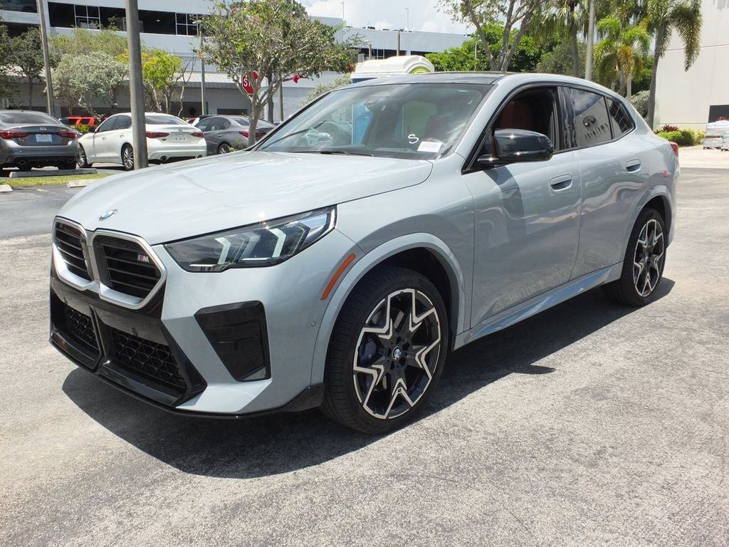 2025 BMW X2 M35i