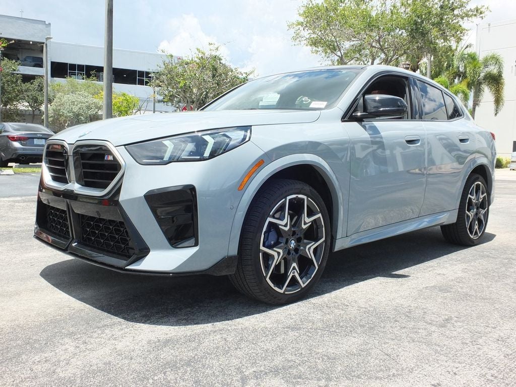 2025 BMW X2 M35i