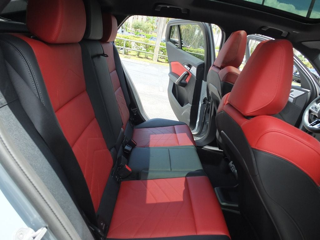 2025 BMW X2 M35i