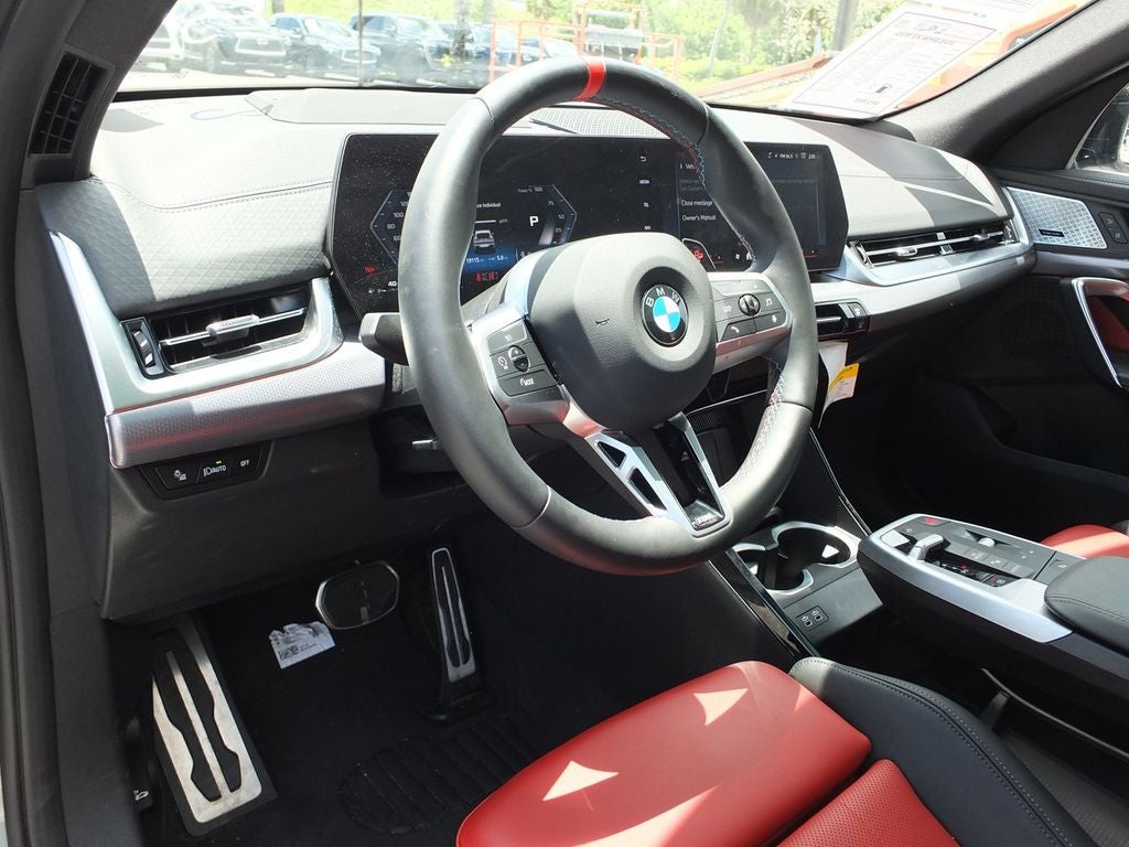 2025 BMW X2 M35i
