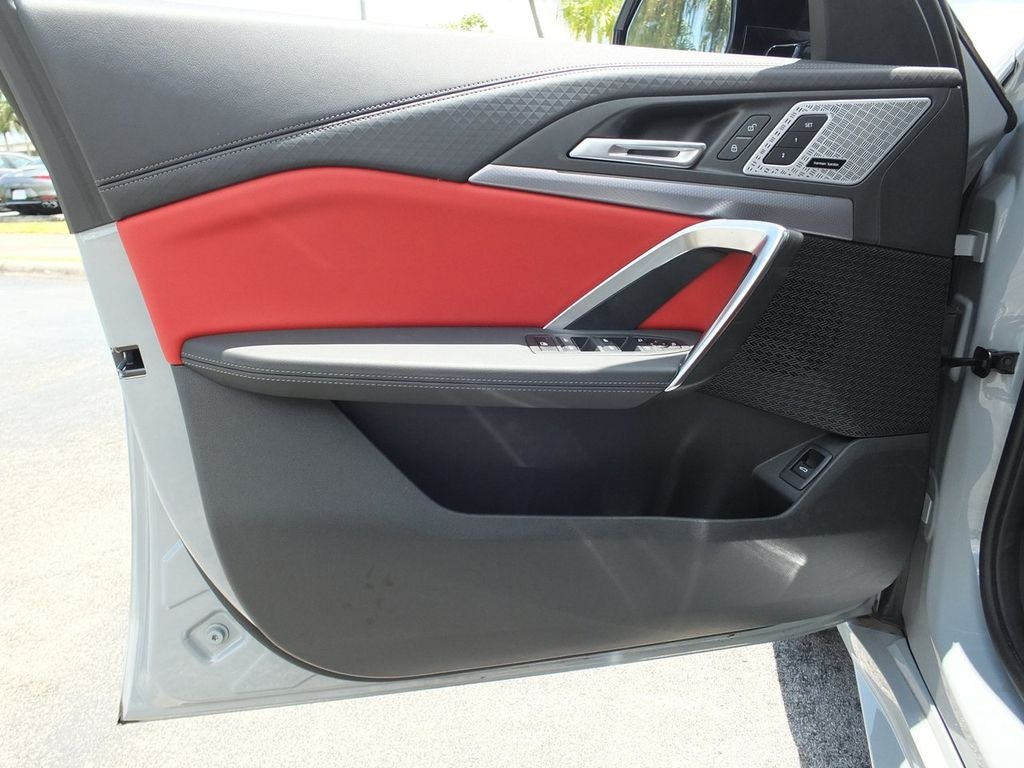 2025 BMW X2 M35i