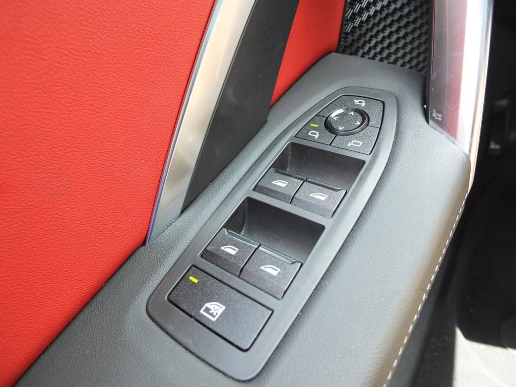 2025 BMW X2 M35i
