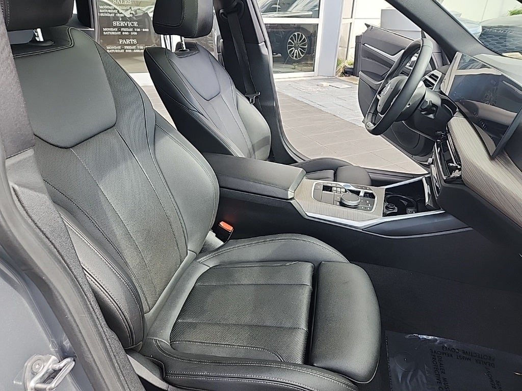 2025 BMW i4 eDrive40