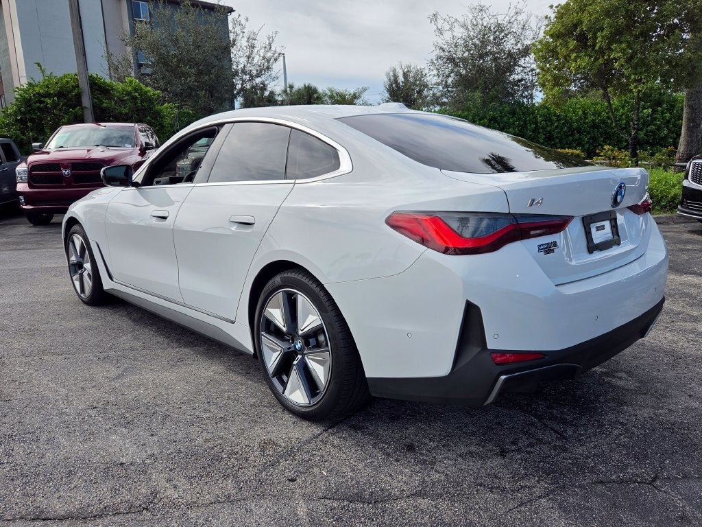 2025 BMW i4 eDrive40