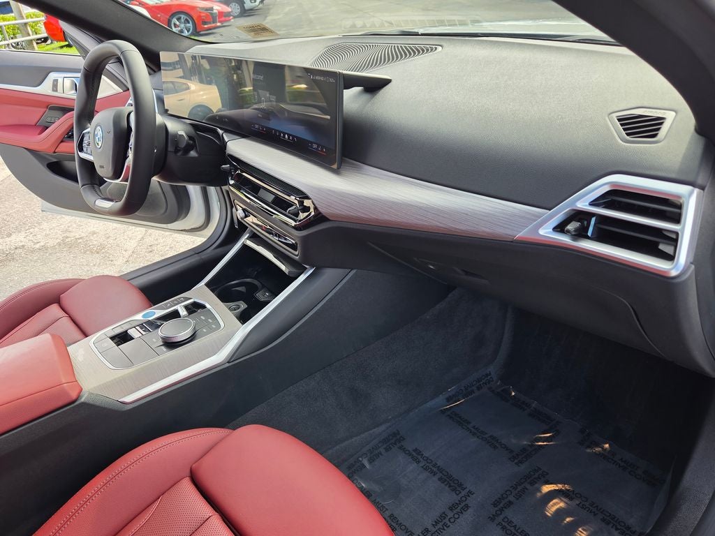 2025 BMW i4 eDrive40