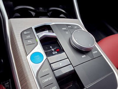 2025 BMW i4 eDrive40