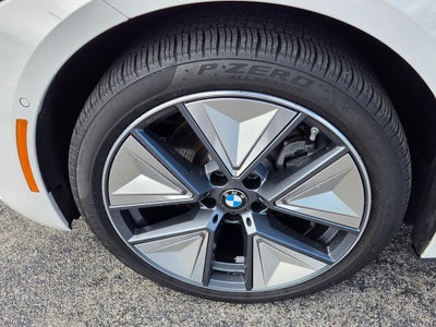 2025 BMW i4 eDrive40