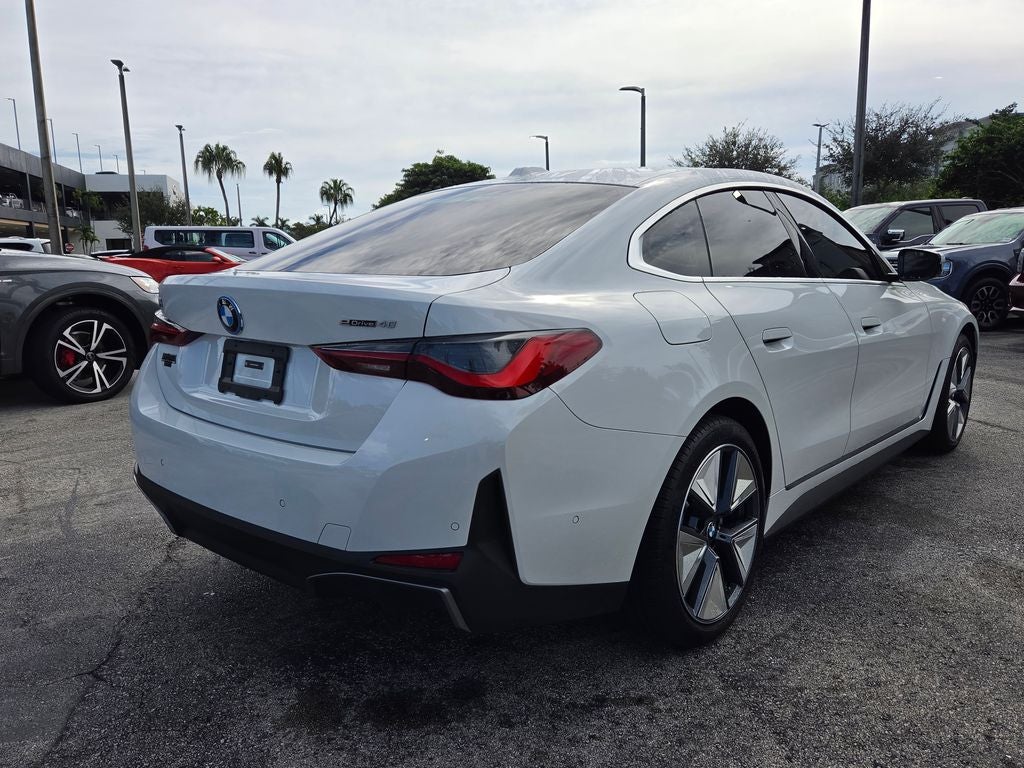 2025 BMW i4 eDrive40