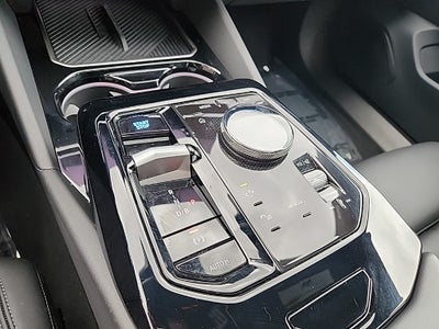 2025 BMW i5 eDrive40