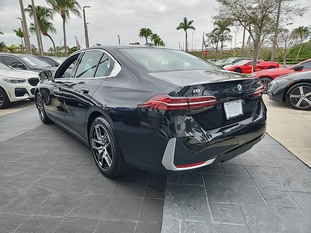 2024 BMW i5 eDrive40