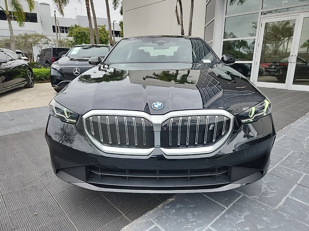 2024 BMW i5 eDrive40