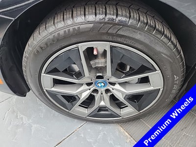 2024 BMW i5 eDrive40