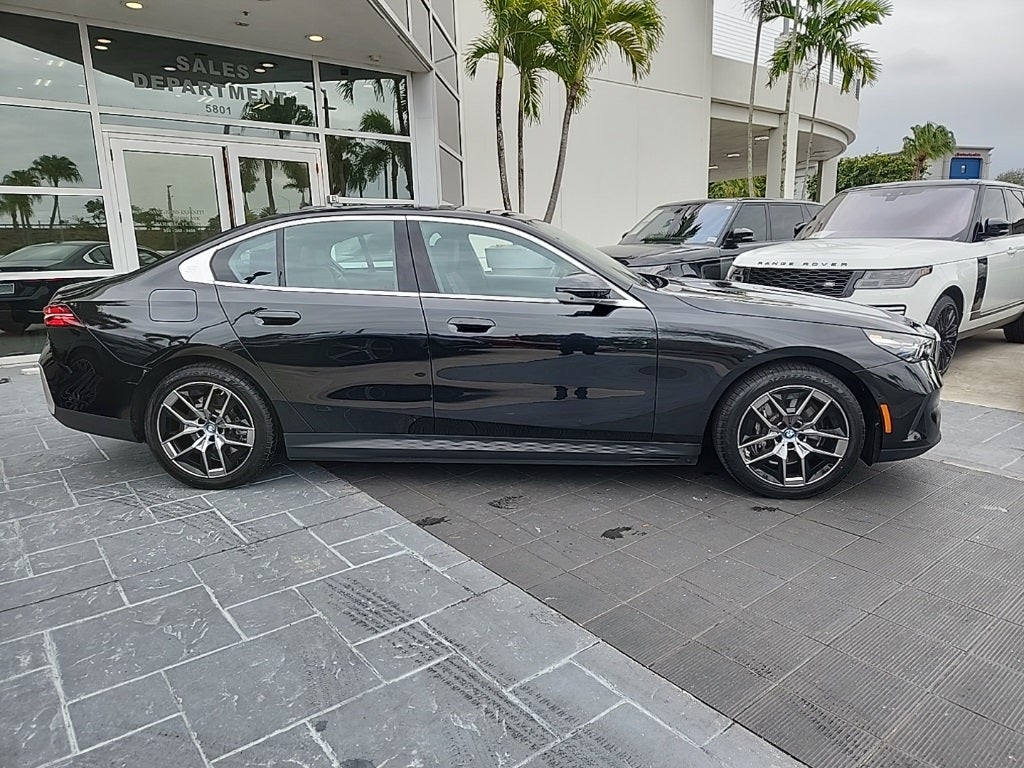 2024 BMW i5 eDrive40