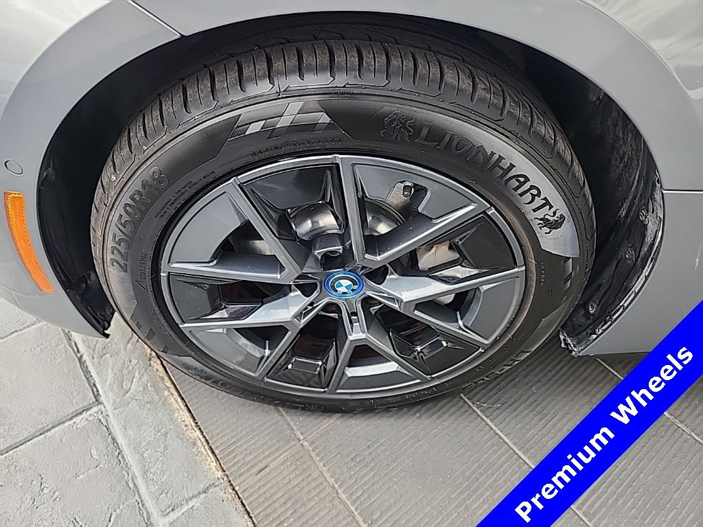 2023 BMW i4 eDrive40