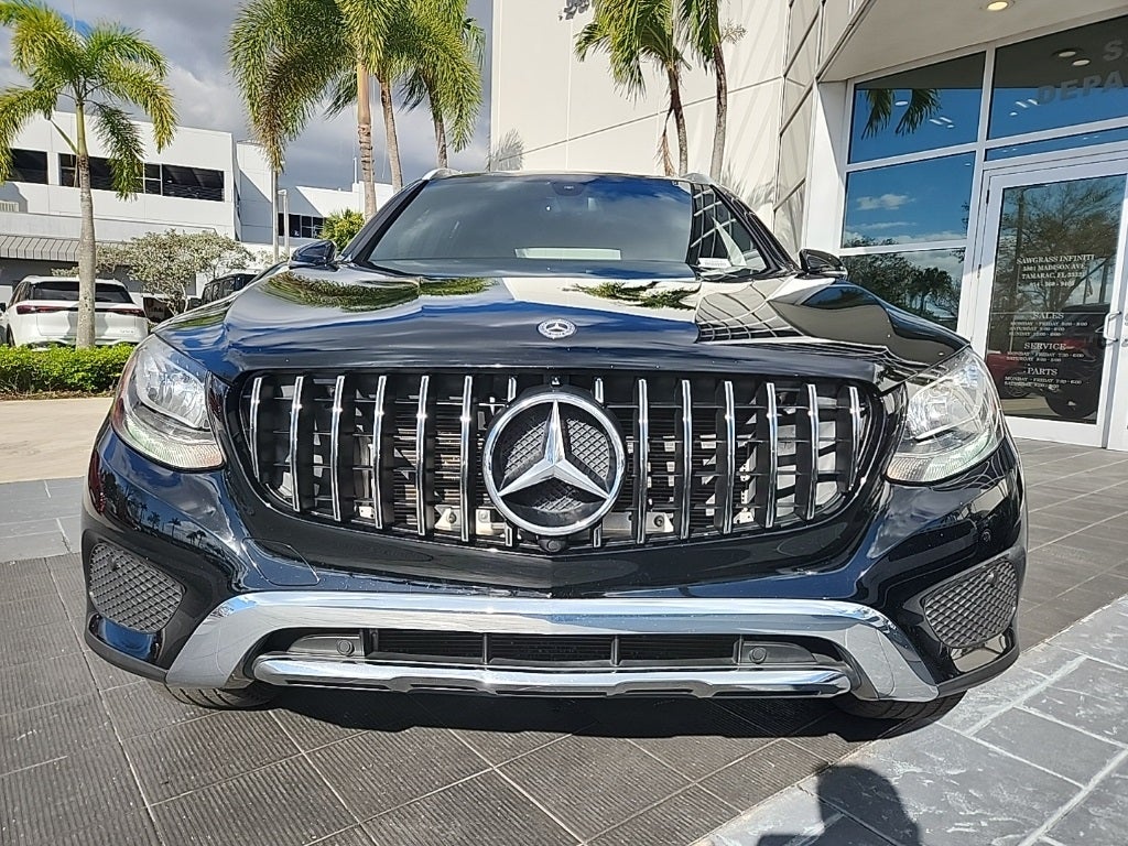 2019 Mercedes-Benz GLC 300 GLC 300