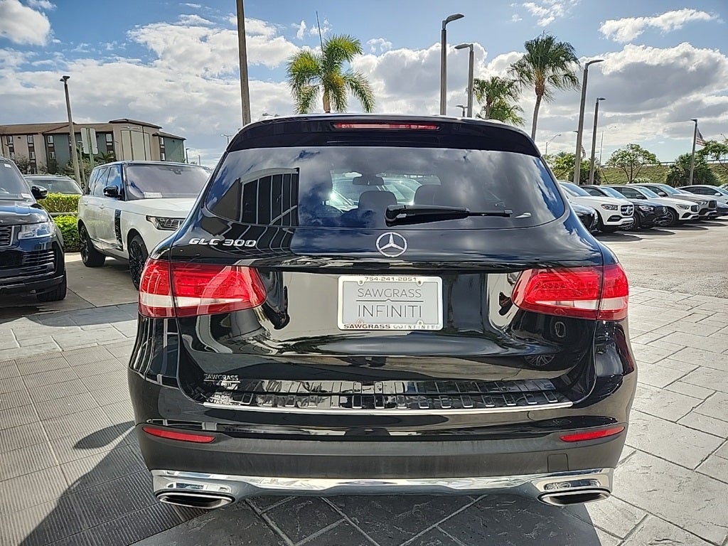 2019 Mercedes-Benz GLC 300 GLC 300