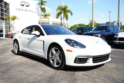 2020 Porsche Panamera 4