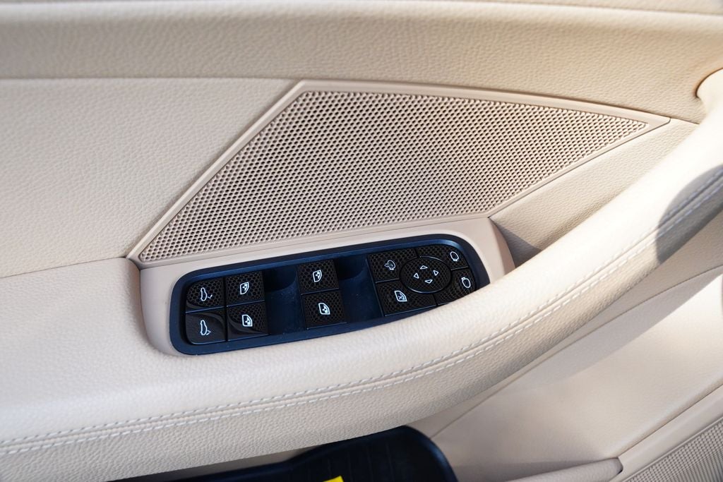 2020 Porsche Panamera 4