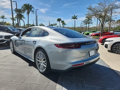 2020 Porsche Panamera Base