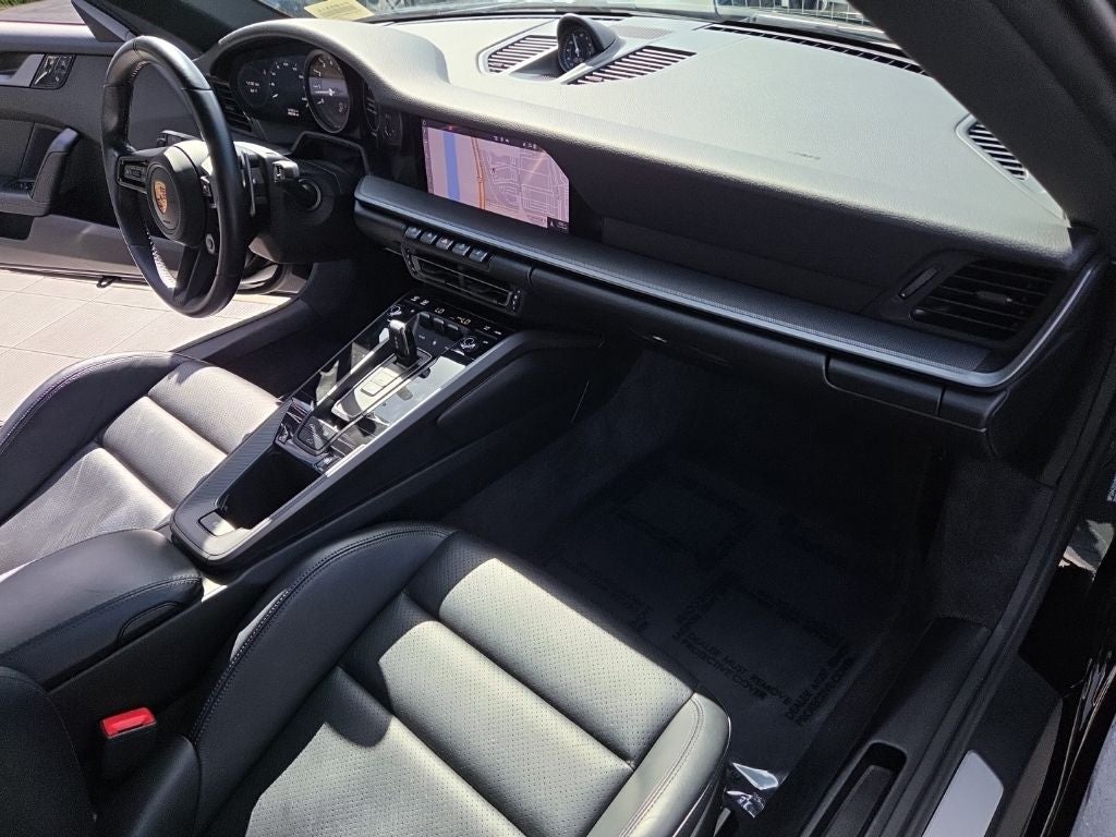 2021 Porsche 911 Carrera