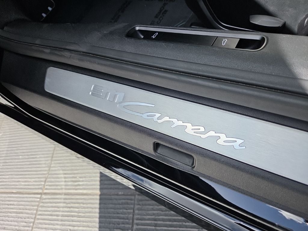2021 Porsche 911 Carrera