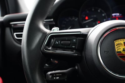 2022 Porsche Macan Base