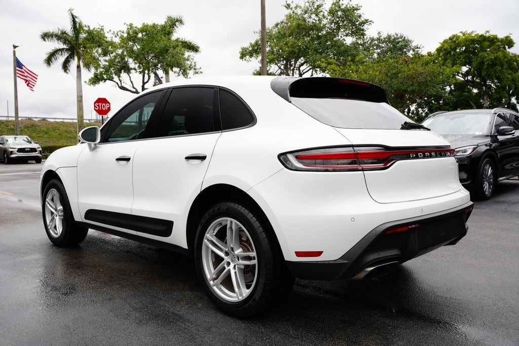 2022 Porsche Macan Base