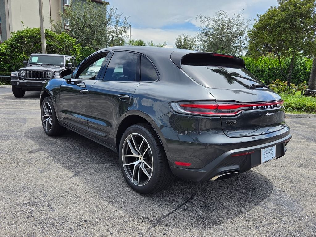 2025 Porsche Macan Base - Photo 15