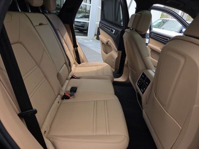 2019 Porsche Cayenne Base