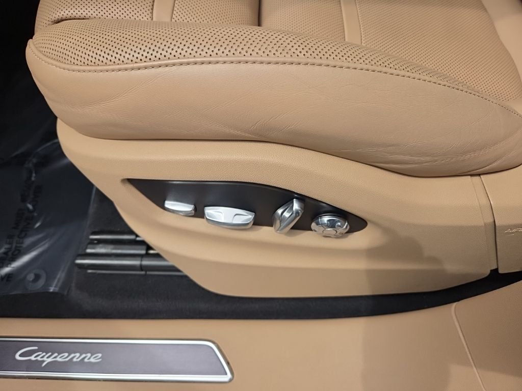 2019 Porsche Cayenne Base