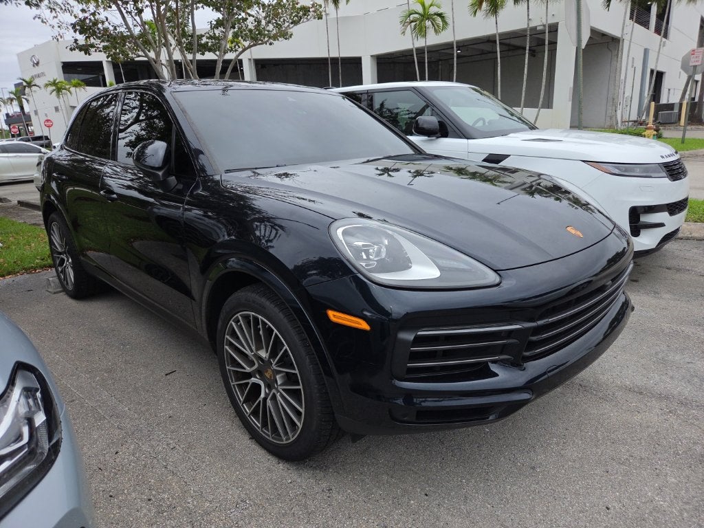 2022 Porsche Cayenne Platinum Edition