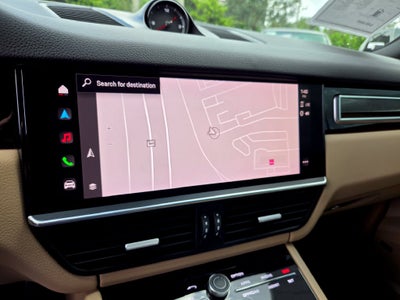 2022 Porsche Cayenne Platinum Edition