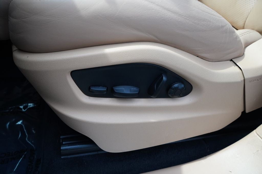 2022 Porsche Cayenne Base