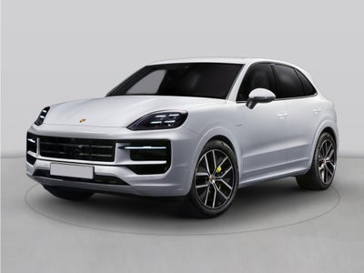 2025 Porsche Cayenne Base