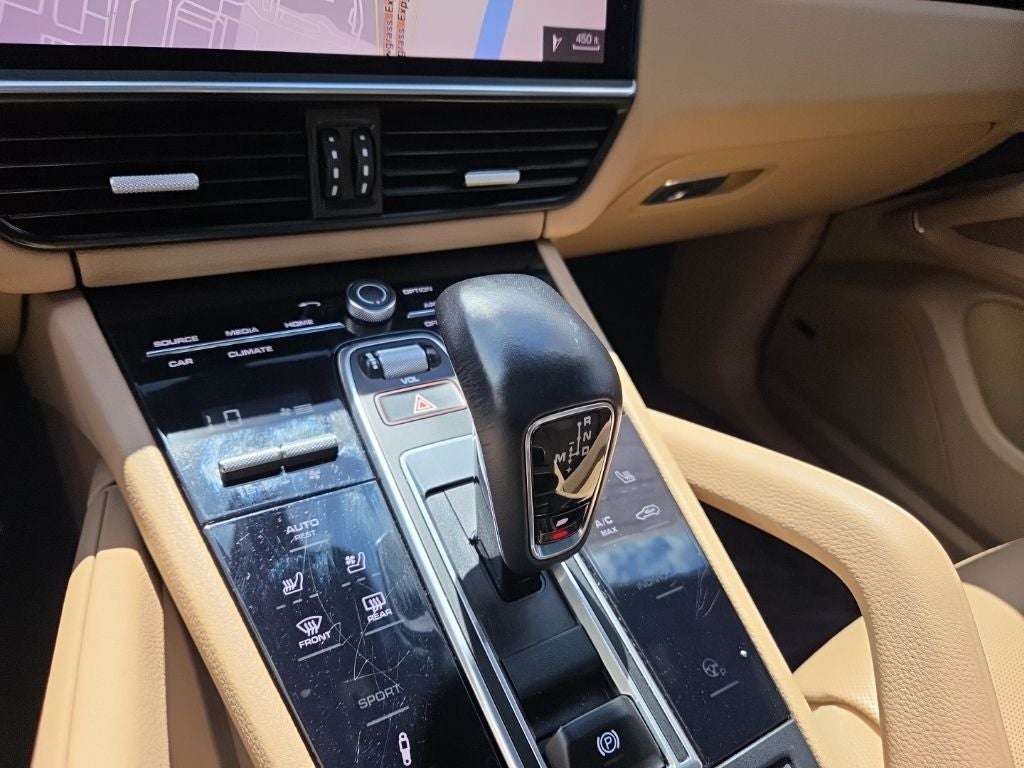 2021 Porsche Cayenne Base