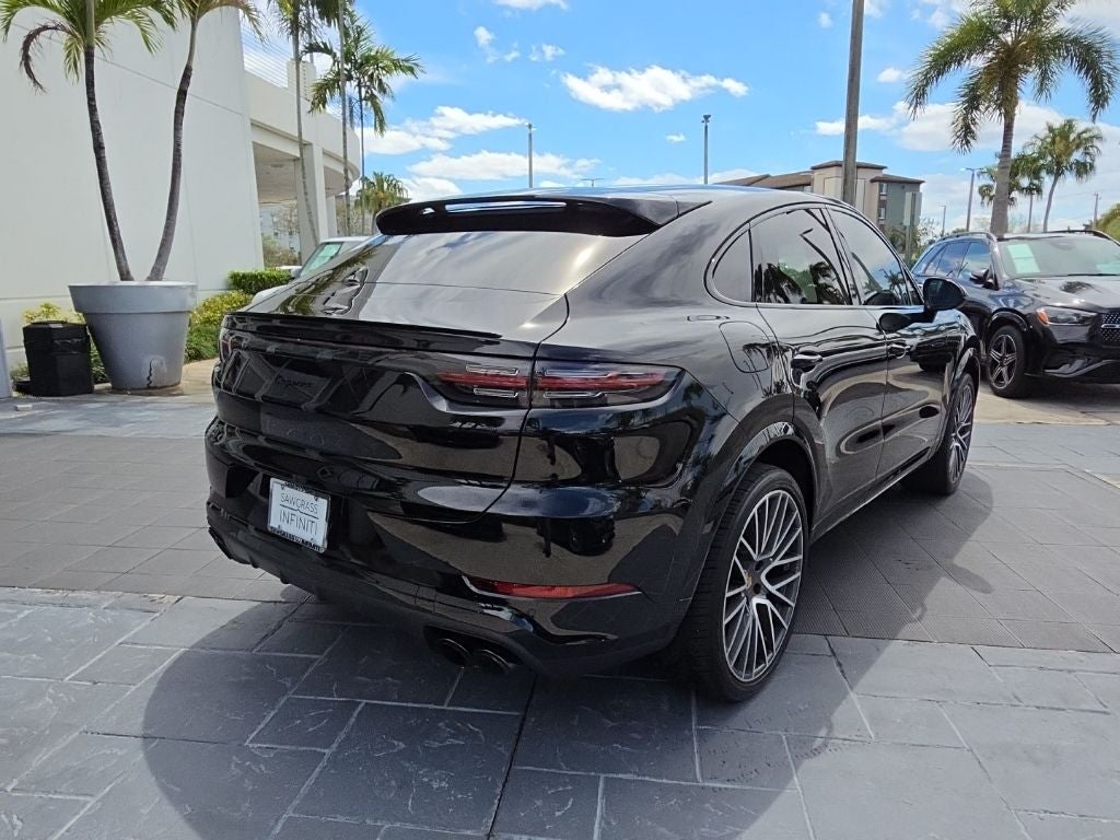 2023 Porsche Cayenne Platinum Edition