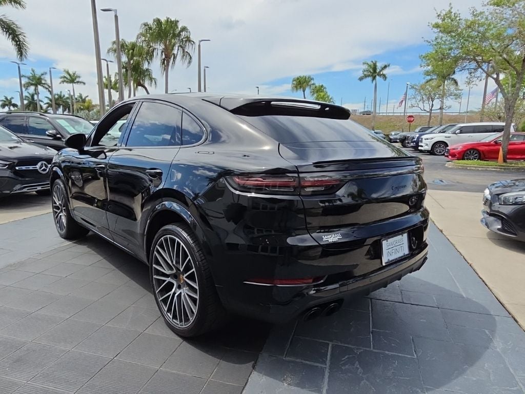 2023 Porsche Cayenne Platinum Edition