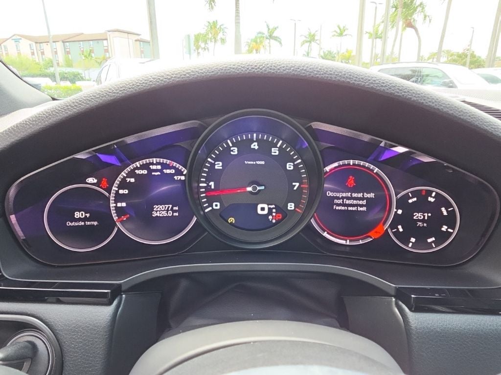 2023 Porsche Cayenne Platinum Edition