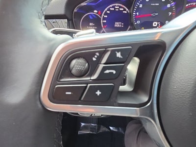 2023 Porsche Cayenne Platinum Edition