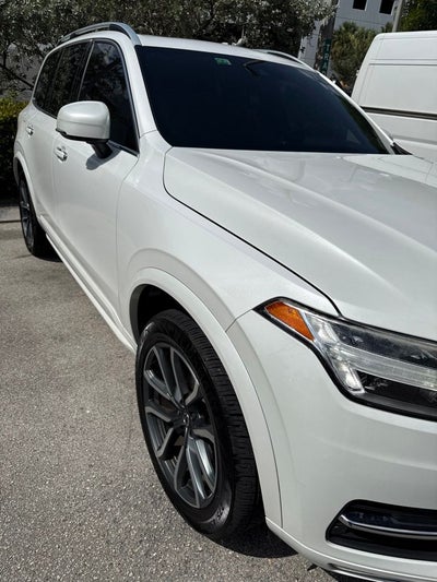 2019 Volvo XC90 T5 Momentum