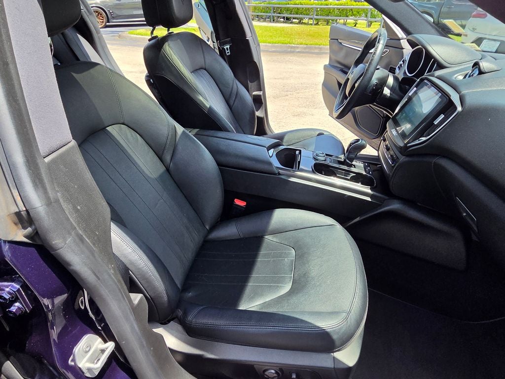 2018 Maserati Ghibli 