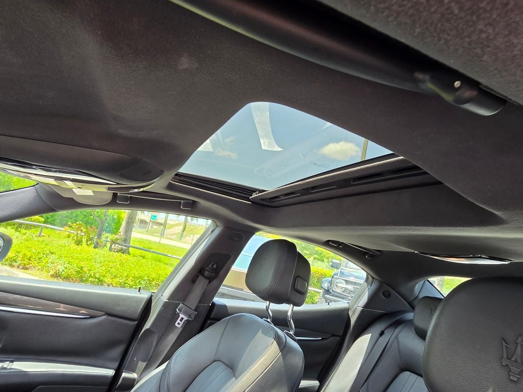 2018 Maserati Ghibli 