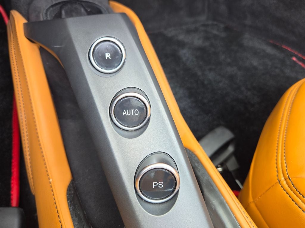 2018 Ferrari 488 Spider Base