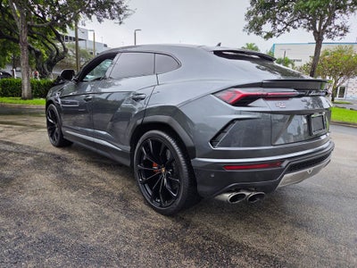 2019 Lamborghini Urus Base