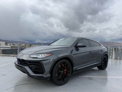 2019 Lamborghini Urus Base