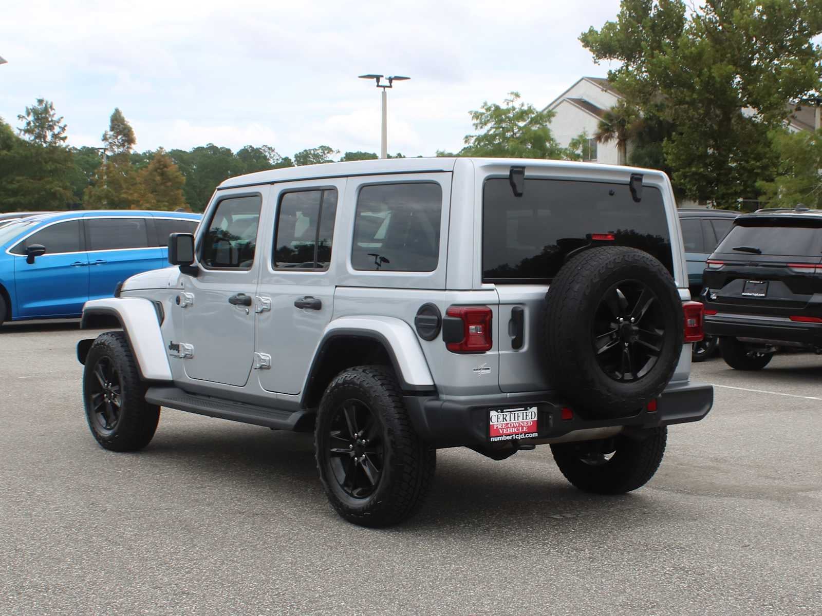 2022 Jeep Wrangler Unlimited Sahara Altitude