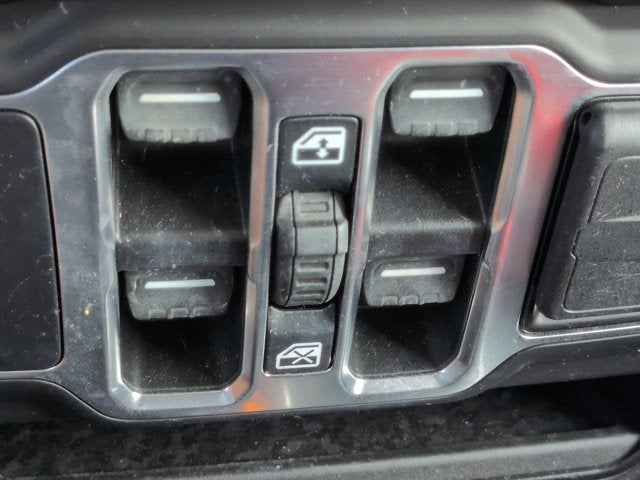 2019 Jeep Wrangler Unlimited Sahara Altitude